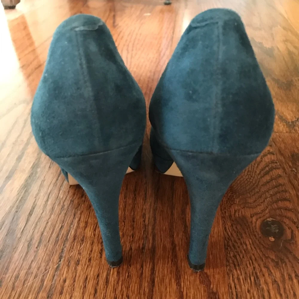 Helén Billkrantz Suede Leather Heels
